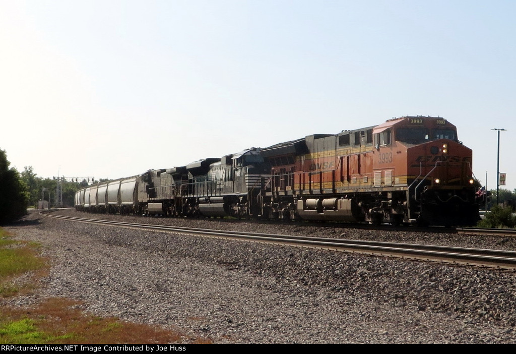 BNSF 3993 West